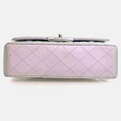 مملوكة مسبقًا حقيبة شانيل "كلاسيك دبل فلاب" جلد خروف صغيرة