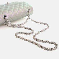 مملوكة مسبقًا حقيبة شانيل "كلاسيك دبل فلاب" جلد خروف صغيرة