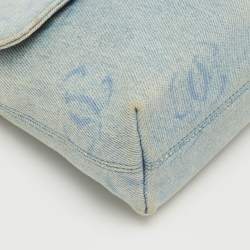 Pre Owned حقيبة كلتش شانيل فينتدج دينم سي سي أزرق بالشعار