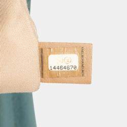 مملوكة مسبقًا حقيبة يد شانيلازرق مبطن جلد كافيار تايملس كبير جداً