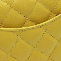 مملوكة مسبقًا Chanel Mini Yellow Lambskin Matelasse Shoulder Bag 