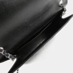 مملوكة مسبقًا Chanel Black Caviar Leather Shoulder Bag