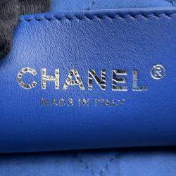مملوكة مسبقًا Chanel Handbag 22 Mini Coco Mark Denim Shoulder Bag