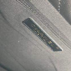 مملوكة مسبقًا حقيبة شانيل سلسلة تسوق صغيرة مبطنة علامات سي سي كوكو كتف جلد خروف أسود