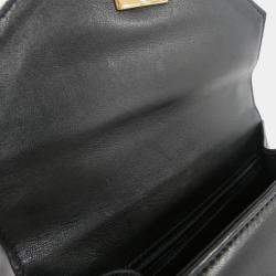 مملوكة مسبقًا Chanel Black Leather Handbag
