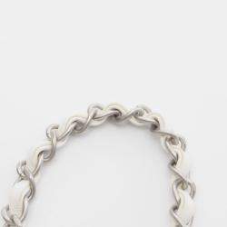 Pre Owned حقيبة كتف شانيل ماتلاسيه قماش غطاء مفرد أبيض بألوان متعددة