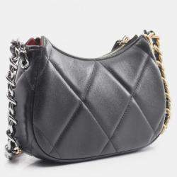 Pre Owned Chanel 19 Matelasse Small Hobo Shoulder Bag Leather Black