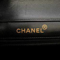 Pre Owned Chanel Chain Shoulder Bag Matelasse Double-Face Lambskin Black
