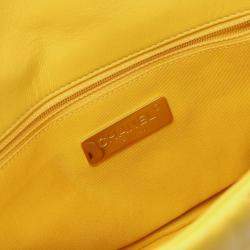 Pre Owned حقيبة شانيل 19 ديزنوف ماتلاسي كتف جلد حمل أصفر