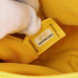 Pre Owned حقيبة شانيل 19 ديزنوف ماتلاسي كتف جلد حمل أصفر