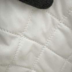 مملوكة مسبقًا Chanel 22 Matelasse Perforated Small Handbag In Shiny Calfskin Leather White