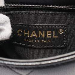 مملوكة مسبقًا Chanel Shoulder Bag Calfskin (Cowhide) Black