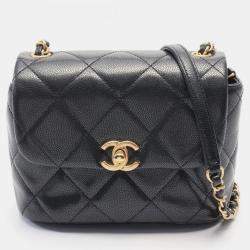 مملوكة مسبقًا Chanel Shoulder Bag Calfskin (Cowhide) Black