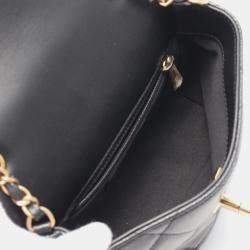 مملوكة مسبقًا Chanel Shoulder Bag Calfskin (Cowhide) Black