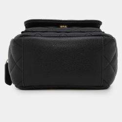 Pre Owned حقيبة ظهر شانيل كلاسيكية كوكو مارك صغيرة مطبقة جلد عجل أسود