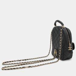 Pre Owned حقيبة ظهر شانيل كلاسيكية كوكو مارك صغيرة مطبقة جلد عجل أسود