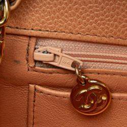 Pre Owned حقيبة كتف شانيل كووك مارك ماتلاس مصغرة سلسلة لون وردي بيج كافيار جولد هاردوير