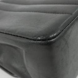 مملوكة مسبقًا حقيبة كتف شانيل