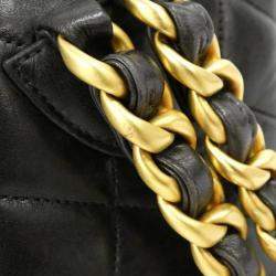 مملوكة مسبقًا حقيبة ظهر شانيل جلد أسود