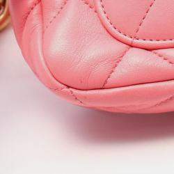 Pre Owned حقيبة شانيل الكتف الصغيرة مطرزة جلد خروف (جلد الغنم) وردية اللون