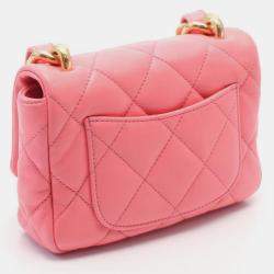 Pre Owned حقيبة شانيل الكتف الصغيرة مطرزة جلد خروف (جلد الغنم) وردية اللون