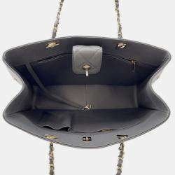 Pre Owned حقيبة شانيل توت سلسلة ماتيلاسيه كوكو مارك كبيرة جلد كافيار