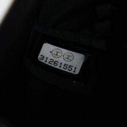 مملوكة مسبقًا Chanel Black White CC Lambskin Split Clutch with Chain