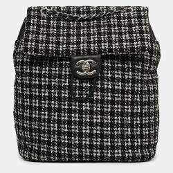 Pre Owned Chanel 2016 Black/Silver Tweed 'Urban Spirit' Backpack