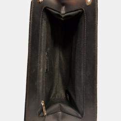 مملوكة مسبقًا حقيبة كلتش شانيل تايمليس إطار ببراءة سوداء 2012-13