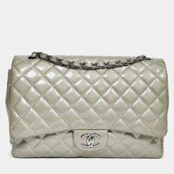 Pre Owned حقيبة كتف شانيل 2012/13 رمادي لامع كبيرة مبطنة مزدوجة الغطاء