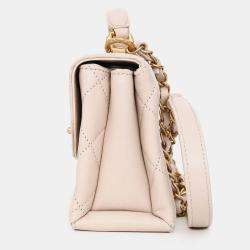 Pre Owned حقيبة شانيل "2020" يد علوية صغيرة جلد لامب بطبعة متقاطعة بلون بيج مع تجهيزات ذهبية مربعة