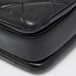 مملوكة مسبقًا حقيبة شانيل سي سي تريندي جلد أسود مبطن صغيرة بيد علوية