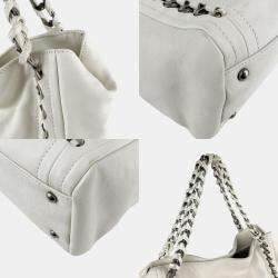 Pre Owned حقيبة كتف شانيل جلد عاجي