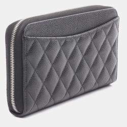 مملوكة مسبقًا Chanel Classic Matelasse Long Black Grained Calfskin Leather Round Zip Wallet