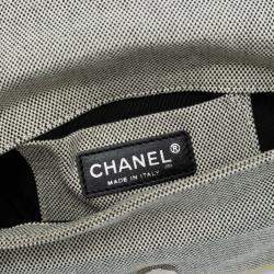 مملوكة مسبقًا Chanel Yellow Canvas CC Camellia No. 5 Shoulder Bag