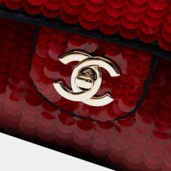 مملوكة مسبقًا حقيبة شانيل متوسطة قلاب مزدوج ساتان وترتر باريس-شنغهاي حمراء