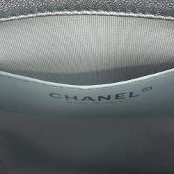 Pre Owned حقيبة ظهر شانيل لامبسكين معدني فضي