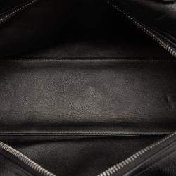 مملوكة مسبقًا حقيبة شانيل سوداء مبطنة من جلد العجل مع شعار بولر