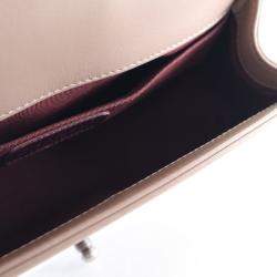 مملوكة مسبقًا حقيبة شانيل حجم متوسط جلد عجل شيفرون فلاب بوي