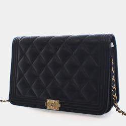 مملوكة مسبقًا Chanel Caviar Boy Wallet On Chain (WOC)