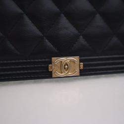 مملوكة مسبقًا Chanel Caviar Boy Wallet On Chain (WOC)