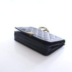 مملوكة مسبقًا Chanel Caviar Boy Wallet On Chain (WOC)