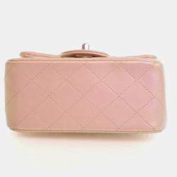 Pre Owned حقيبة شانيل مربعة صغيرة كلاسيكية فلاب جلد العجل