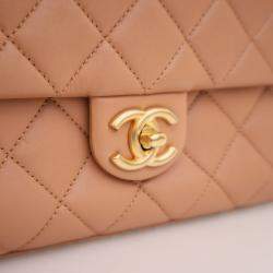 Pre Owned حقيبة رفرف شانيل جلد خروف سلسلة حرف مربع