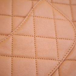 Pre Owned حقيبة رفرف شانيل جلد خروف سلسلة حرف مربع