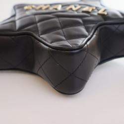 مملوكة مسبقًا حقيبة كروس بودي شانيل لامبسكين ووك أوف فيم ستار