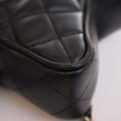 مملوكة مسبقًا حقيبة كروس بودي شانيل لامبسكين ووك أوف فيم ستار