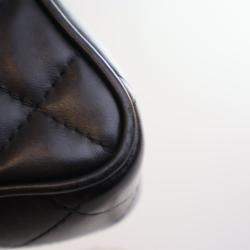 مملوكة مسبقًا حقيبة كروس بودي شانيل لامبسكين ووك أوف فيم ستار