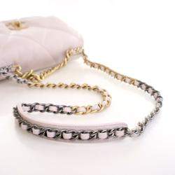 مملوكة مسبقًا Chanel Medium Lambskin 19 Flap Bag