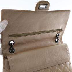 Pre Owned Chanel Crinkled Calfskin Reissue 2.55 Double Flap Bag 226